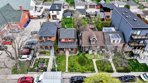 Photo 3 at 49 Batavia Avenue, Smythe, Toronto