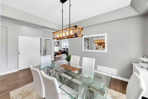 Photo 4 at 1 Windsor Crescent, Shore, Barrie