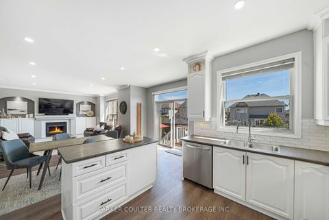 Photo 10 at 1 Windsor Crescent, Shore, Barrie