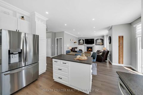 Photo 12 at 1 Windsor Crescent, Shore, Barrie