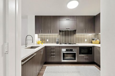 Photo 6 at TH115 - 39 Queens Quay E, Waterfront Communities C8, Toronto