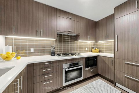 Photo 7 at TH115 - 39 Queens Quay E, Waterfront Communities C8, Toronto