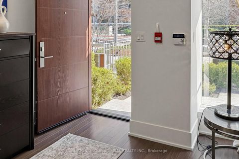 Photo 20 at TH115 - 39 Queens Quay E, Waterfront Communities C8, Toronto