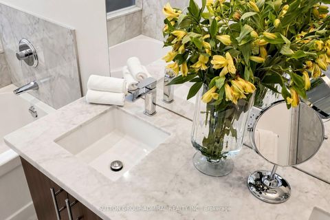 Photo 27 at TH115 - 39 Queens Quay E, Waterfront Communities C8, Toronto