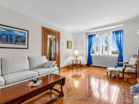 Photo 12 at 136 Cranbrooke Avenue, Lawrence Park North, Toronto