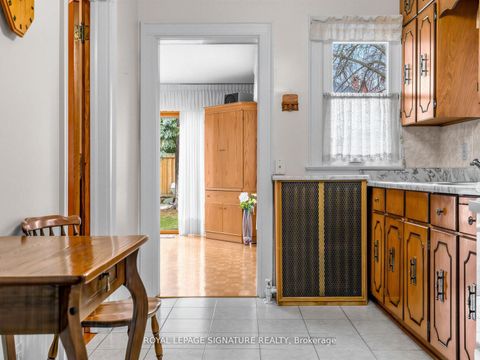 Photo 22 at 136 Cranbrooke Avenue, Lawrence Park North, Toronto