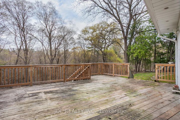 Photo 30 at 6 Farmingdale Road, Bayview Village, Toronto