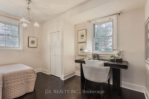 Photo 18 at 6 Farmingdale Road, Bayview Village, Toronto