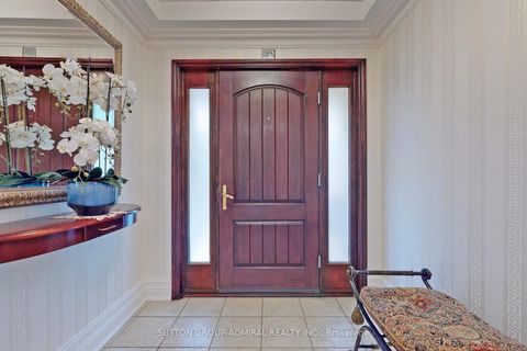 Photo 2 at 27 Shelborne Avenue, Nortown, Toronto
