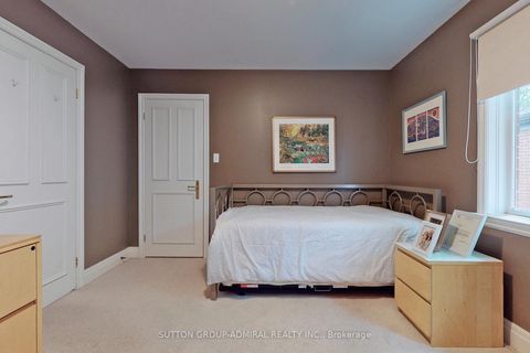 Photo 20 at 27 Shelborne Avenue, Nortown, Toronto