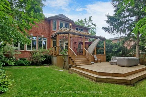Photo 24 at 27 Shelborne Avenue, Nortown, Toronto