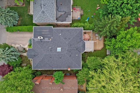 Photo 27 at 27 Shelborne Avenue, Nortown, Toronto