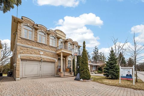 Photo 42 at 1031A Lillian Street, Willowdale East, Toronto