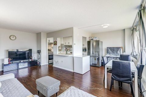 Photo 9 at 708 - 10 Sunny Glenway, Flemingdon Park, Toronto