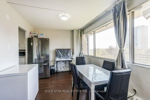 Photo 11 at 708 - 10 Sunny Glenway, Flemingdon Park, Toronto
