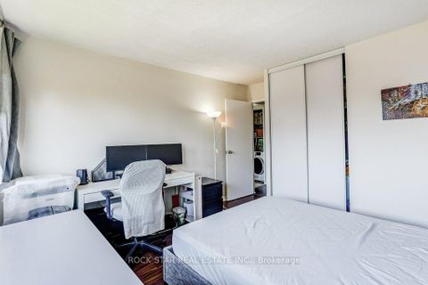 Photo 18 at 708 - 10 Sunny Glenway, Flemingdon Park, Toronto
