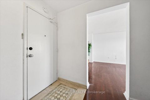 Photo 3 at 708 - 100 Leeward Glenway, Flemingdon Park, Toronto