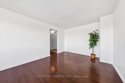 Photo 7 at 708 - 100 Leeward Glenway, Flemingdon Park, Toronto