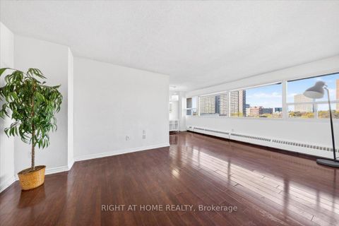 Photo 9 at 708 - 100 Leeward Glenway, Flemingdon Park, Toronto