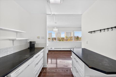 Photo 14 at 708 - 100 Leeward Glenway, Flemingdon Park, Toronto
