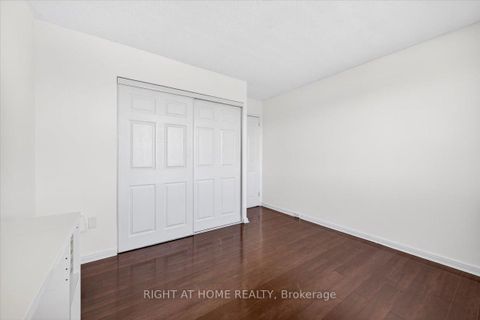 Photo 17 at 708 - 100 Leeward Glenway, Flemingdon Park, Toronto