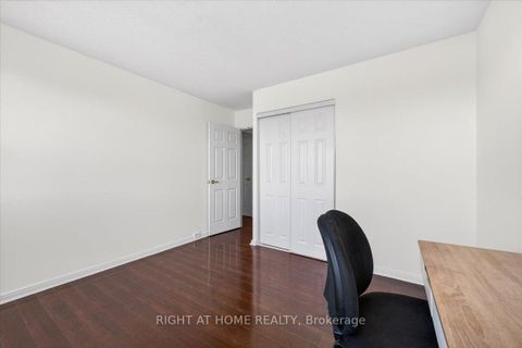 Photo 21 at 708 - 100 Leeward Glenway, Flemingdon Park, Toronto