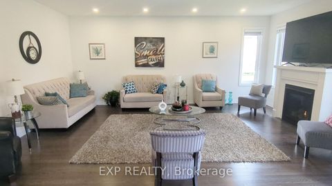 Photo 8 at 243 CENTRE Street, Stayner, Clearview
