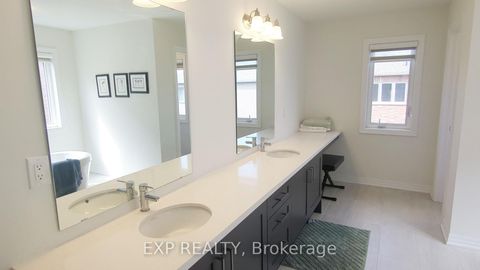 Photo 15 at 243 CENTRE Street, Stayner, Clearview