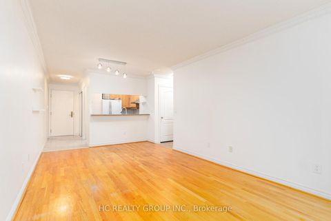 Photo 4 at 1008 - 18 Sommerset Way, Willowdale East, Toronto