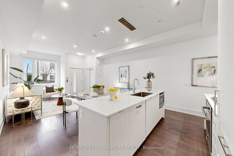 Photo 9 at TH6 - 270 Davenport Road, Annex, Toronto