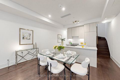 Photo 11 at TH6 - 270 Davenport Road, Annex, Toronto