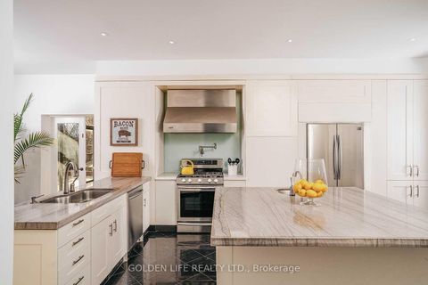 Photo 14 at 1 Garnier Court, Steeles, Toronto