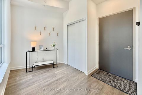 Photo 4 at 305 - 38 Forest Manor Road, Henry Farm, Toronto