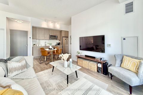 Photo 6 at 305 - 38 Forest Manor Road, Henry Farm, Toronto
