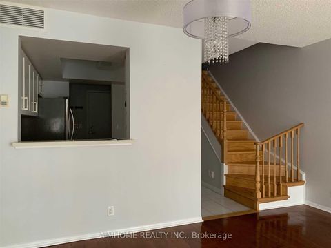 Photo 5 at 1530 - 28 Sommerset Way, Willowdale East, Toronto