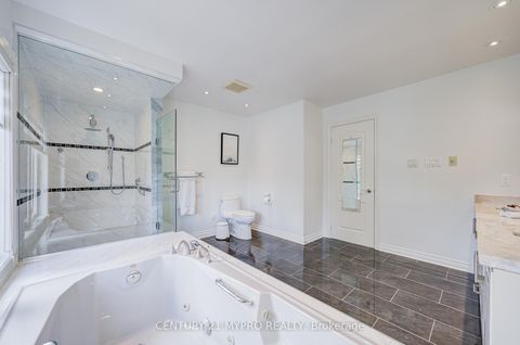 Photo 25 at 22 Ardwold Gate, Bayview Hill, Richmond Hill