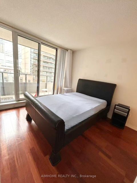 Photo 9 at 705 - 111 Elizabeth Street E, Bay Street Corridor, Toronto