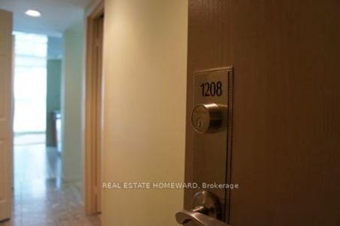 Photo 4 at 1208 - 77 Harbour Square, Waterfront Communities C1, Toronto