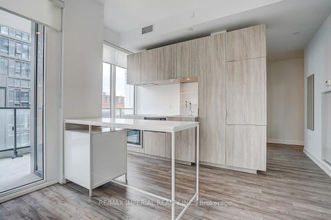 Photo 10 at 710 - 77 Shuter Street, Yonge Corridor, Toronto
