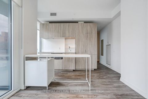 Photo 11 at 710 - 77 Shuter Street, Yonge Corridor, Toronto
