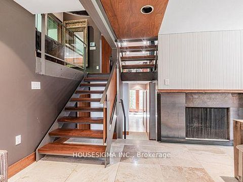 Photo 8 at 94 Laurentide Drive, Donalda, Toronto