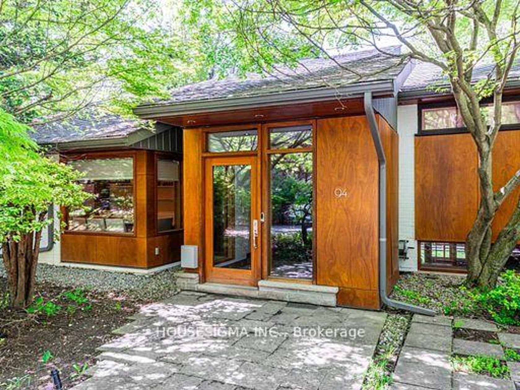 94 Laurentide Drive, Donalda, Toronto photo number 2
