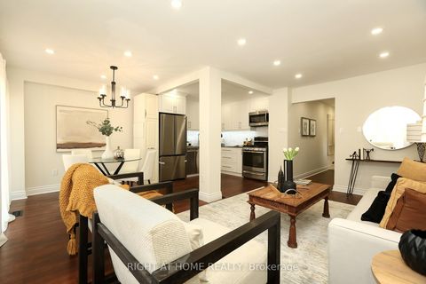 Photo 9 at 6 Snapdragon Drive, Pleasant View, Toronto