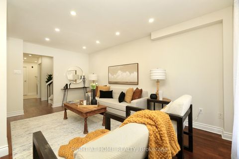 Photo 10 at 6 Snapdragon Drive, Pleasant View, Toronto