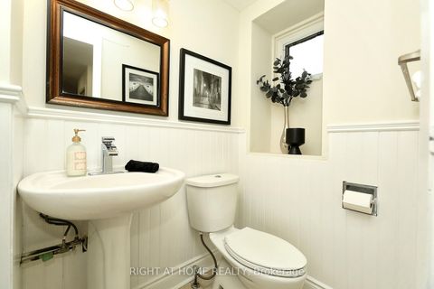 Photo 15 at 6 Snapdragon Drive, Pleasant View, Toronto