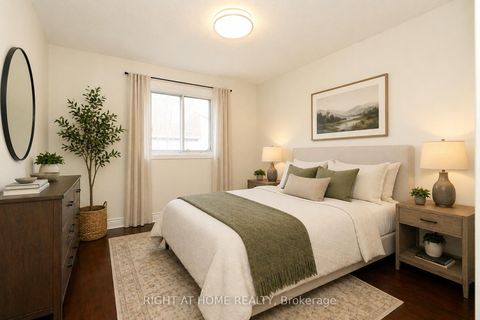 Photo 23 at 6 Snapdragon Drive, Pleasant View, Toronto