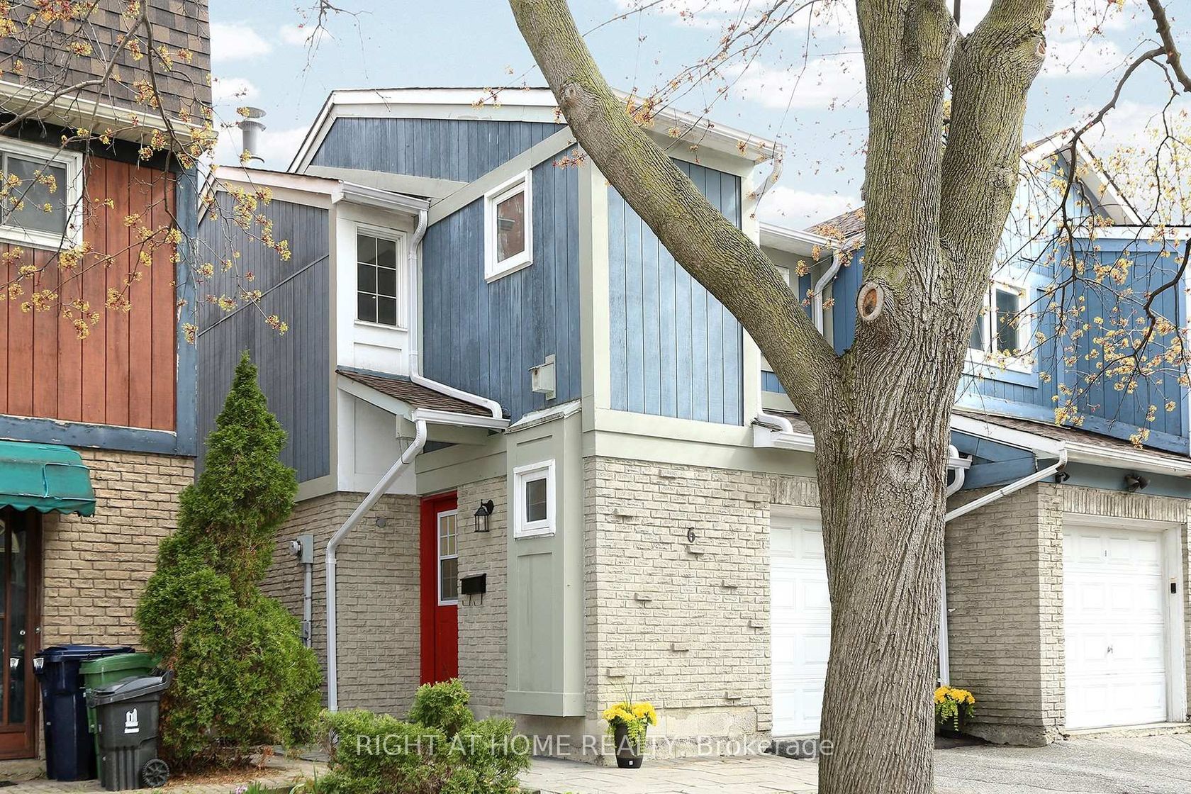 6 Snapdragon Drive, Pleasant View, Toronto 