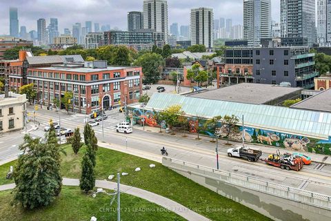 Photo 18 at 802 - 51 Trolley Crescent, Moss Park, Toronto