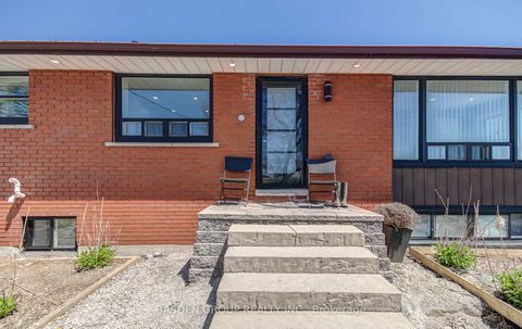 Photo 3 at 545 Wist Road, Rural King, King