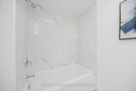 Photo 14 at 14 Penfound Drive, Bowmanville, Clarington